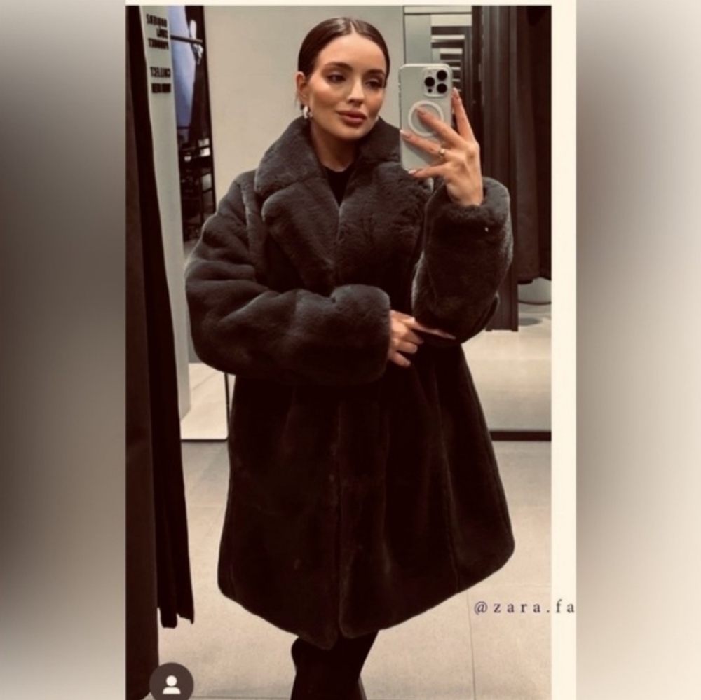 Zara FAUX FUR COAT BLACK Size XS S M - Picture 9 of 16